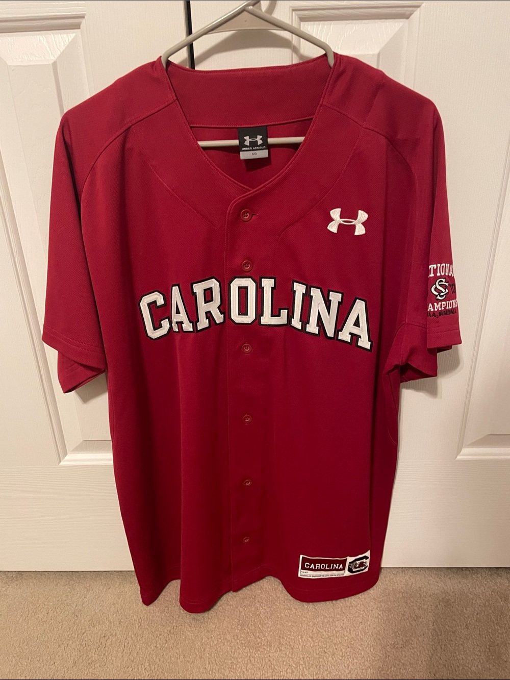 Under Armour Men's Garnet SC Gamecocks Team Baseball Jersey Medium (Like New)